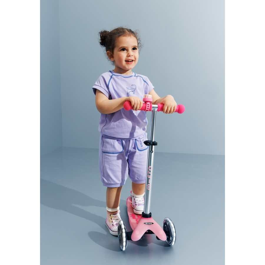 Micro Step | Mini Micro Deluxe Glow LED Frosty Roze | MiniMarkt Store